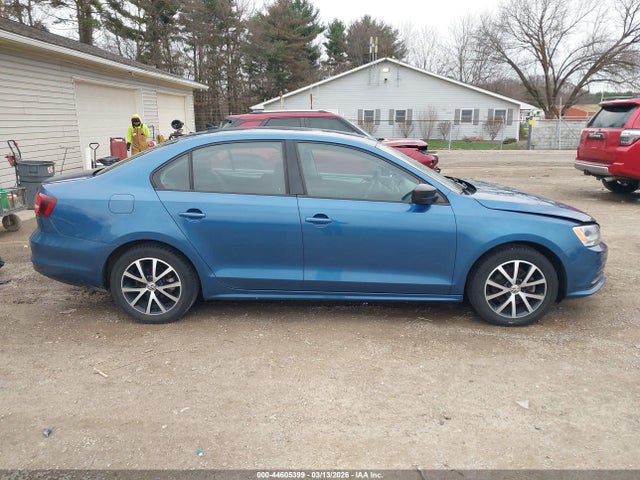 2016 Volkswagen Jetta 1.4t Se მანქანა იყიდება აუქციონზე, vin: 3VWD67AJ6GM392650, აუქციონის ნომერი: 44605399
