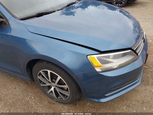 2016 Volkswagen Jetta 1.4t Se მანქანა იყიდება აუქციონზე, vin: 3VWD67AJ6GM392650, აუქციონის ნომერი: 44605399