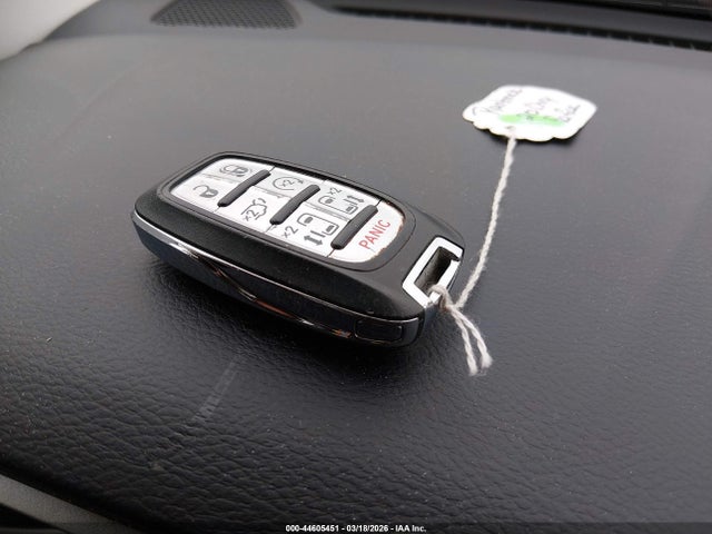 Auction sale of the 2020 Chrysler Pacifica Touring L, vin: 2C4RC1BG0LR114377, lot number: 44605451