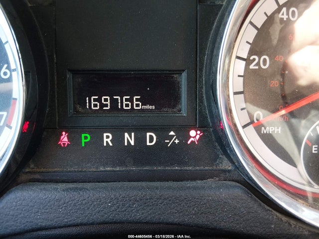 Продажа на аукционе авто 2015 Dodge Grand Caravan Sxt, vin: 2C4RDGCG1FR606757, номер лота: 44605456