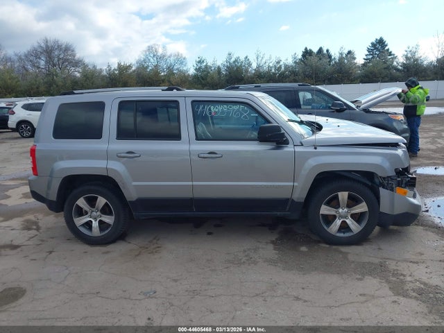 44605468 :رقم المزاد ، 1C4NJRFB4GD697496 vin ، 2016 Jeep Patriot High Altitude Edition مزاد بيع