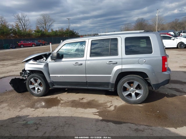 44605468 :رقم المزاد ، 1C4NJRFB4GD697496 vin ، 2016 Jeep Patriot High Altitude Edition مزاد بيع