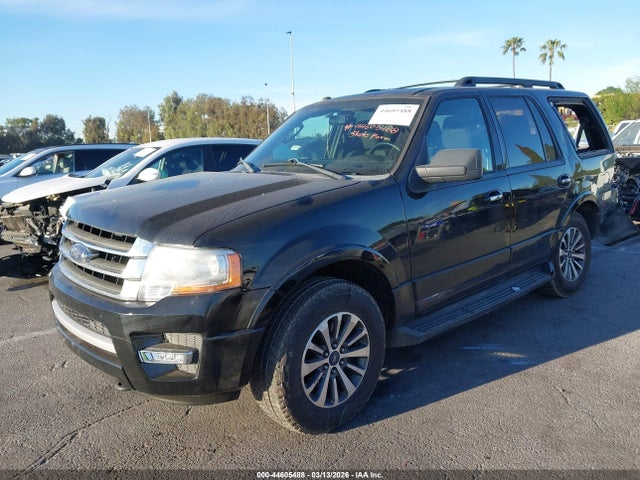 Ford Expedition Xlt 2016 1FMJU1JT2GEF37274 Image 2