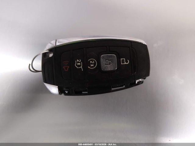 Lincoln Mkc Premiere 2017 5LMCJ1C99HUL00367 Image 11