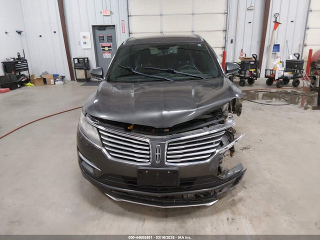 5LMCJ1C99HUL00367 Lincoln Mkc Premiere