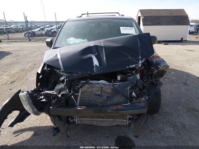 Продажа на аукционе авто 2016 Chrysler Town & Country Touring, vin: 2C4RC1BG8GR230304, номер лота: 44605500