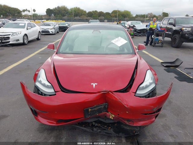 2019 Tesla Model 3 Long Range/performance მანქანა იყიდება აუქციონზე, vin: 5YJ3E1EB5KF391973, აუქციონის ნომერი: 44605514