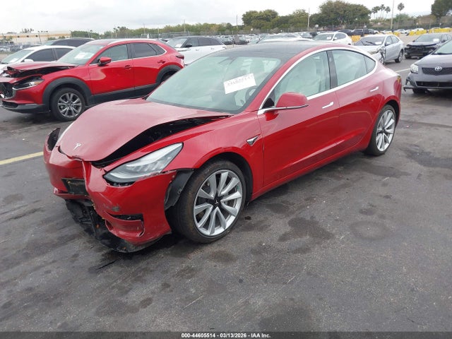 2019 Tesla Model 3 Long Range/performance მანქანა იყიდება აუქციონზე, vin: 5YJ3E1EB5KF391973, აუქციონის ნომერი: 44605514