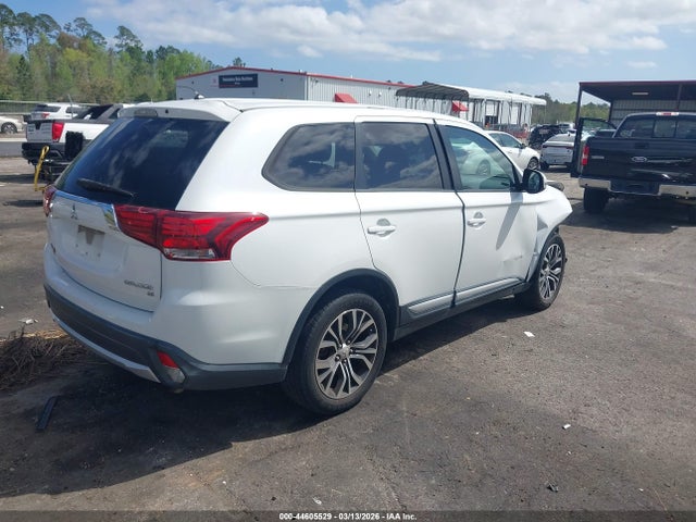 2016 MITSUBISHI OUTLANDER JA4AD3A30GZ007985 Photo 3