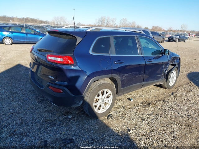 2016 JEEP CHEROKEE 1C4PJMCS5GW285687 Photo 3
