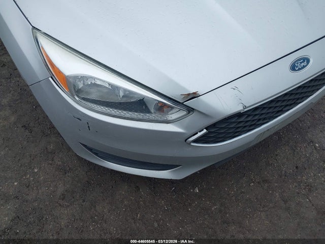 1FADP3K2XFL328777 Ford FOCUS SE