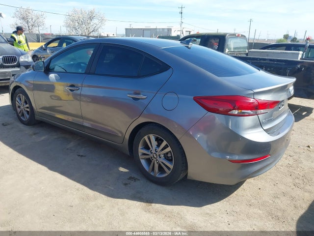 5NPD84LF4JH362709 Hyundai ELANTRA SEL