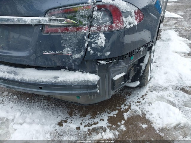 2020 Tesla Model S Performance Dual Motor All-wheel Drive მანქანა იყიდება აუქციონზე, vin: 5YJSA1E45LF358630, აუქციონის ნომერი: 44605593