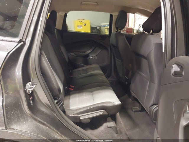 1FMCU0F73JUA78509 Ford ESCAPE S