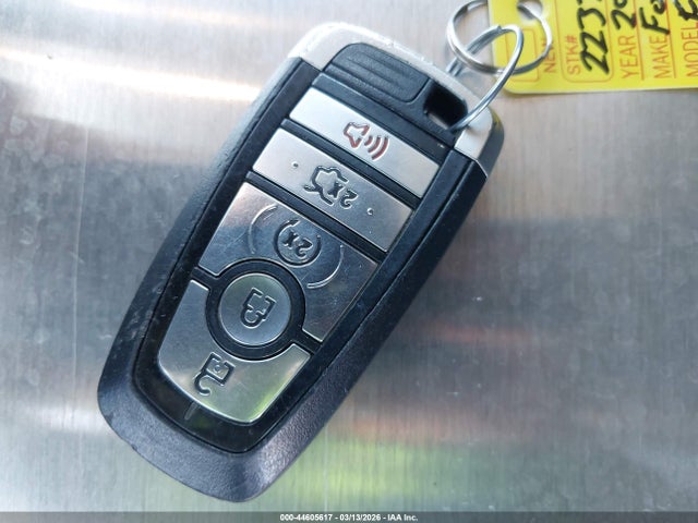 Продажа на аукционе авто 2020 Ford Fusion Hybrid Titanium, vin: 3FA6P0RU8LR182102, номер лота: 44605617
