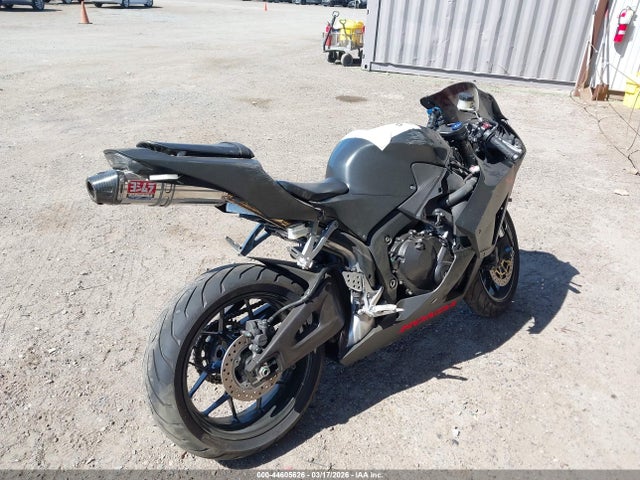 Honda Cbr600 Rr 2019 JH2PC40H1KK500007 Image 4