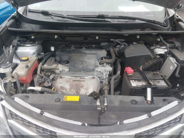 Toyota RAV4 LE 2015 2T3BFREV7FW230039 Image 10