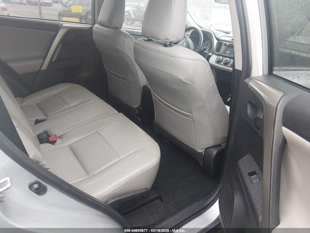 Toyota RAV4 LE 2015 2T3BFREV7FW230039 Image 8