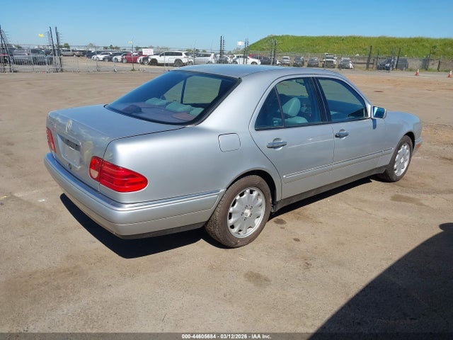 Продаж на аукціоні авто 1997 Mercedes-benz E 320, vin: WDBJF55F7VA412400, номер лоту: 44605684