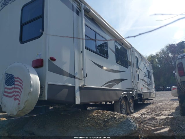 44605703 :رقم المزاد ، 4YDT32R22DV507539 vin ، 2013 Keystone Rv Other مزاد بيع