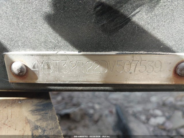 44605703 :رقم المزاد ، 4YDT32R22DV507539 vin ، 2013 Keystone Rv Other مزاد بيع