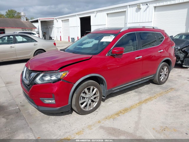 44605704 :رقم المزاد ، JN8AT2MT6HW404302 vin ، 2017 Nissan Rogue Sl مزاد بيع
