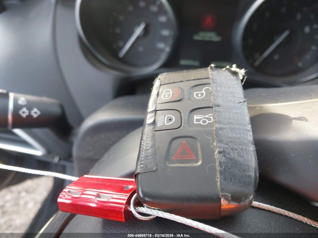 2018 JAGUAR XE SAJAR4FX6JCP32480 Photo 10