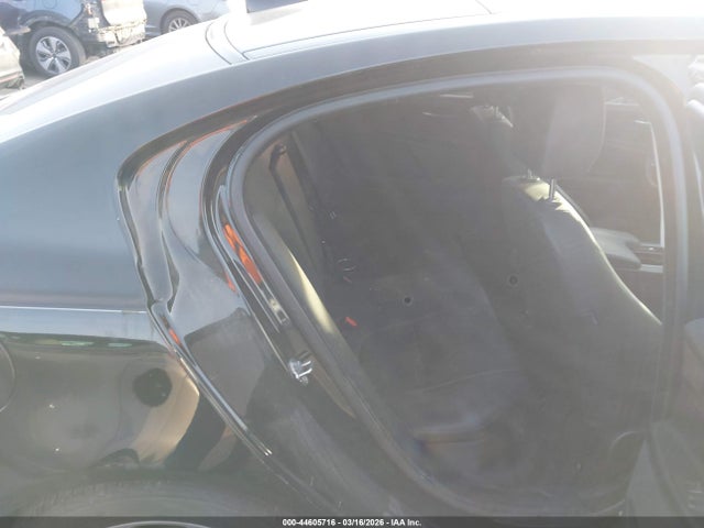 2018 JAGUAR XE SAJAR4FX6JCP32480 Photo 7