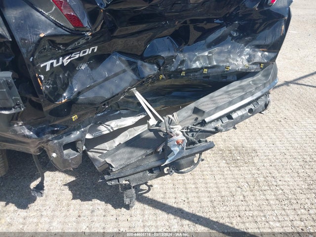 3KMJC3DE0SE008139 Hyundai Tucson Sel Convenience