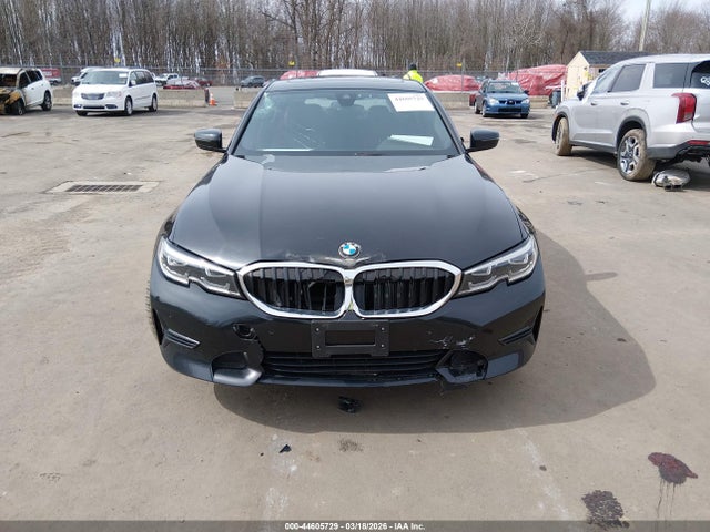 BMW 330i Xdrive 2019 WBA5R7C56KAJ81546 Image 12