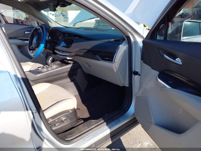 2019 CADILLAC XT4 1GYFZCR47KF202030 Photo 4