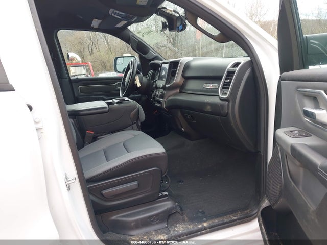 2023 RAM 1500 1C6SRFMT6PN535764 Photo 4