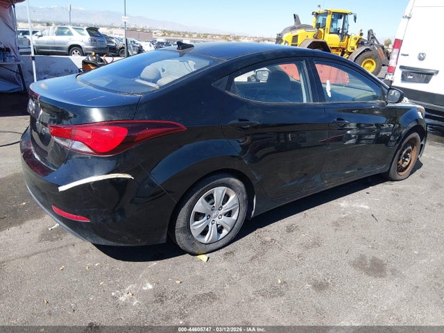 5NPDH4AE4GH740885 Hyundai ELANTRA SE