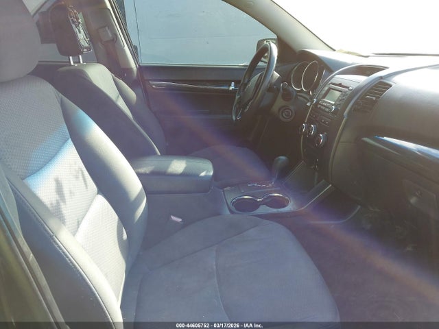 Продаж на аукціоні авто 2012 Kia Sorento Lx, vin: 5XYKT4A68CG195645, номер лоту: 44605752