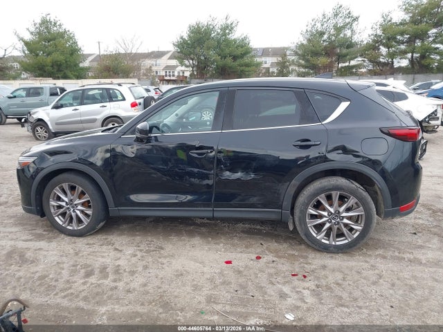2019 Mazda Cx-5 Grand Touring მანქანა იყიდება აუქციონზე, vin: JM3KFBDM8K1583955, აუქციონის ნომერი: 44605764