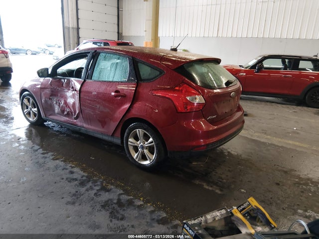 Ford FOCUS SE 2014 1FADP3K20EL321805 Image 3