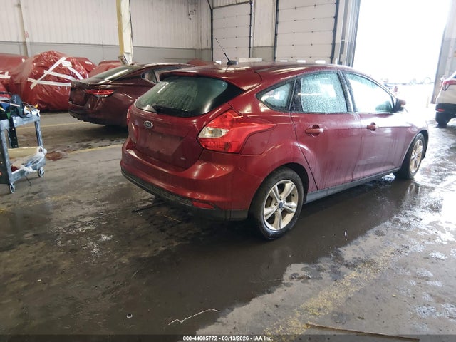 Ford FOCUS SE 2014 1FADP3K20EL321805 Image 4