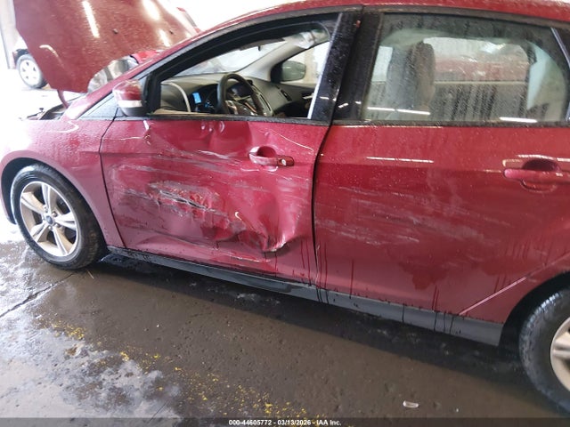 Ford FOCUS SE 2014 1FADP3K20EL321805 Image 6
