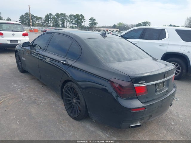 2014 BMW ALPINA B7 WBAYF8C52ED141947 Photo 2
