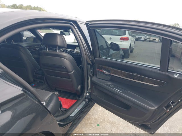 2014 BMW ALPINA B7 WBAYF8C52ED141947 Photo 7