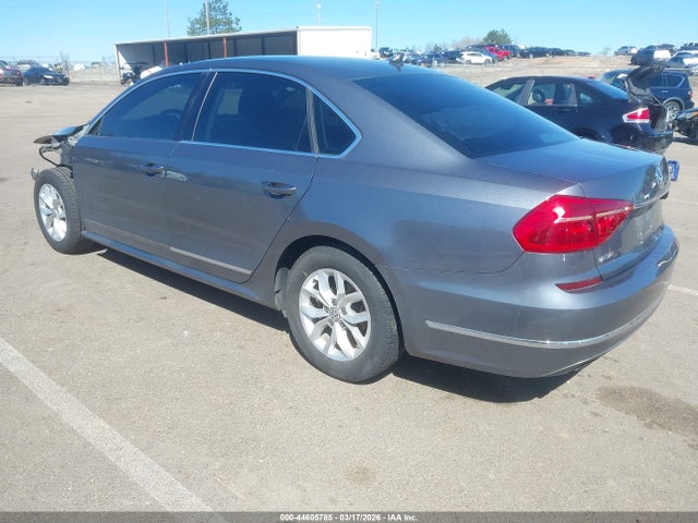 44605785 :رقم المزاد ، 1VWAT7A32GC056556 vin ، 2016 Volkswagen Passat 1.8t S مزاد بيع