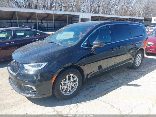 Продаж на аукціоні авто 2025 Chrysler Pacifica Select, vin: 2C4RC1BG6SR507492, номер лоту: 44605843