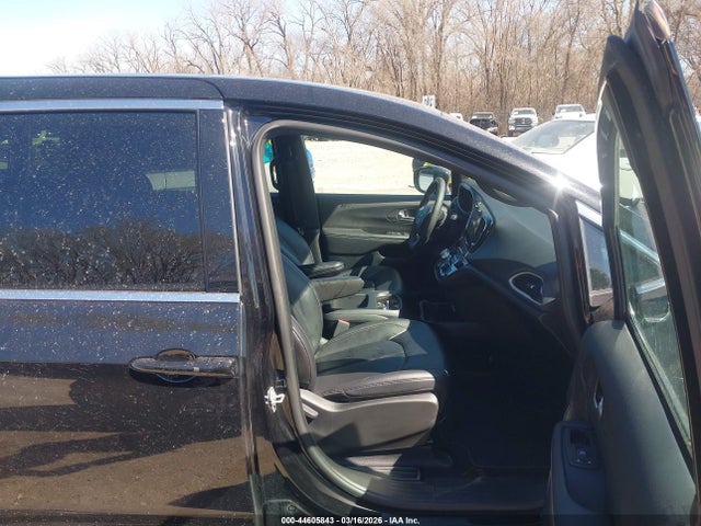 Продаж на аукціоні авто 2025 Chrysler Pacifica Select, vin: 2C4RC1BG6SR507492, номер лоту: 44605843