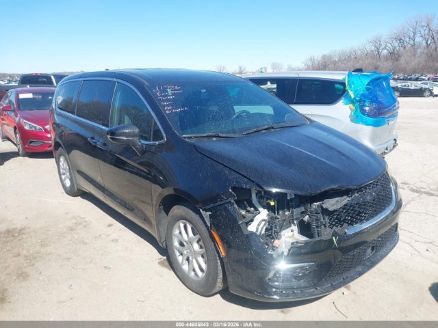 Продаж на аукціоні авто 2025 Chrysler Pacifica Select, vin: 2C4RC1BG6SR507492, номер лоту: 44605843