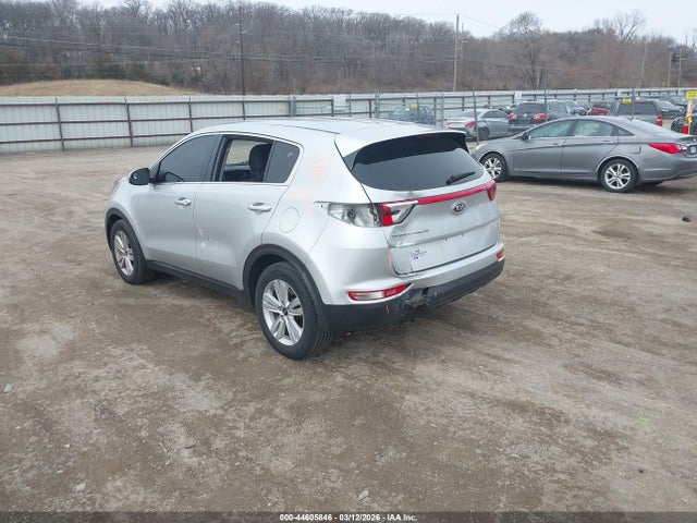 2018 KIA SPORTAGE KNDPM3AC2J7360974 Photo 2