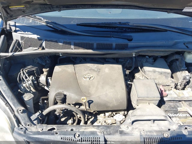 2017 TOYOTA SIENNA 5TDXZ3DC2HS791750 Photo 9