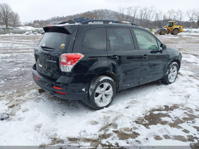 Продаж на аукціоні авто 2018 Subaru Forester 2.5i Premium, vin: JF2SJAEC2JH534748, номер лоту: 44605883