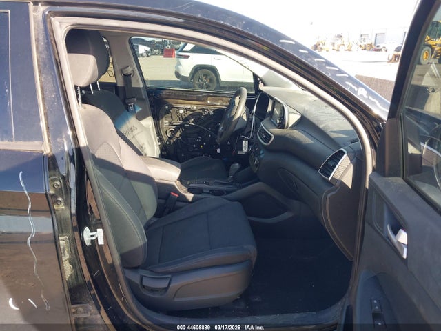 2019 HYUNDAI TUCSON KM8J23A41KU017673 Photo 4