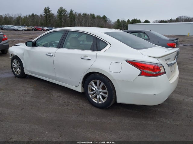 Aukcja sprzedaży 2015 Nissan Altima 2.5 S, vin: 1N4AL3AP3FC117271, numer aukcji: 44605904