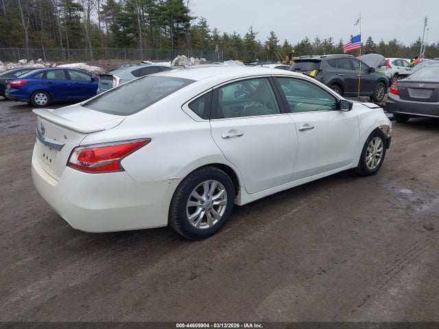 Aukcja sprzedaży 2015 Nissan Altima 2.5 S, vin: 1N4AL3AP3FC117271, numer aukcji: 44605904
